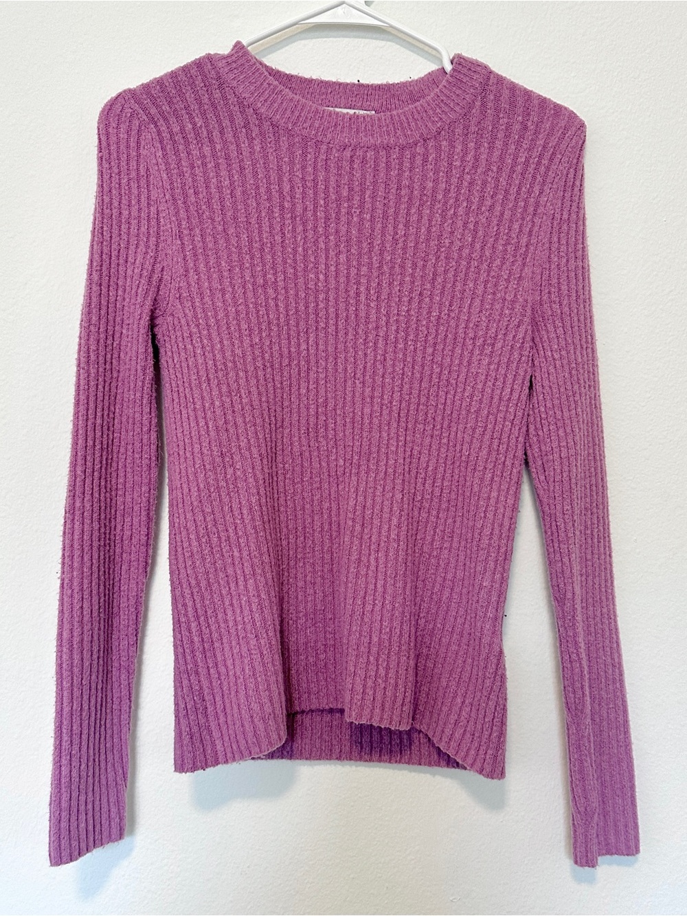 A&F • Women's Slim Crew Sweater